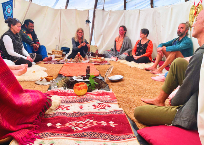 tipi-people